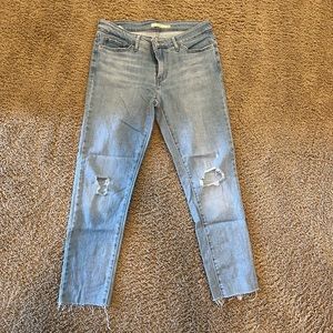 Levi’s 711 skinny jeans